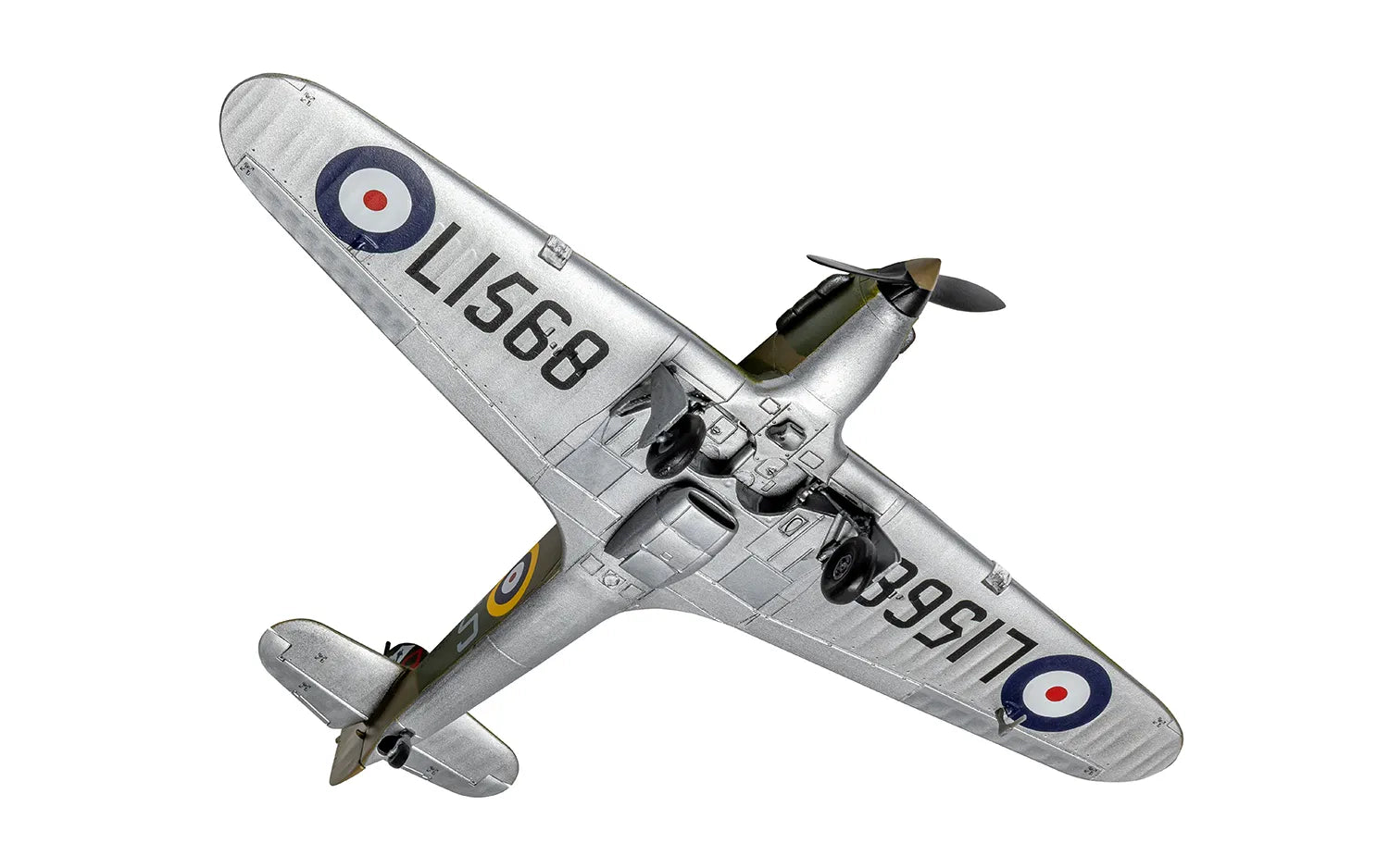 Foto inferior con decoración 1 de la maqueta del caza británico Hawker Hurricane Mk.I en escala 1:72 de Airfix referencia A02067A