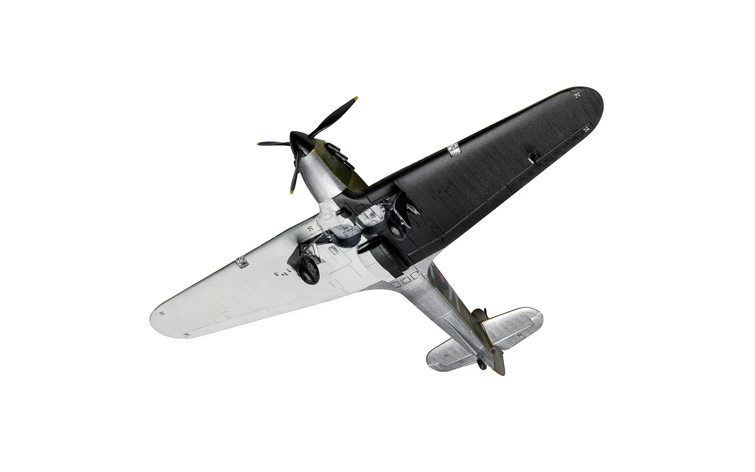 Foto inferior con decoración 2 de la maqueta del caza británico Hawker Hurricane Mk.I en escala 1:72 de Airfix referencia A02067A