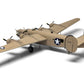 Foto lateral izquierda con decoración 1 de la maqueta del bombardero B-24D Liberator en escala 1:72 de Airfix referencia A09011