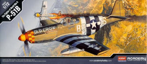 ACADEMY (1/72) P-51B Mustang