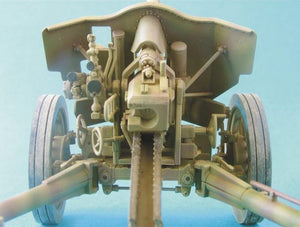 AFV CLUB (1/35) Deutsche leFH18/40 10,5 cm Haubitze (Späte Version)