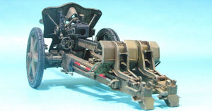 AFV CLUB (1/35) Deutsche leFH18 10,5-cm-Haubitze