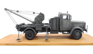 AFV CLUB (1/35) Deutsches Kfz.100 L4500A mit Bilstein 3T-Kran