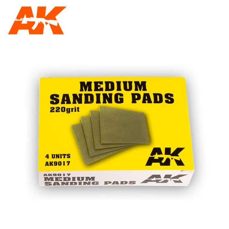 AK INTERACTIVE Medium Sanding Pads 220 grit. 4 units (yellow box)