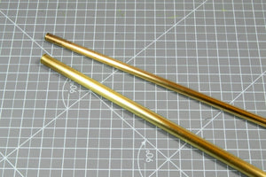 AK INTERACTIVE Brass Pipes 2,0mm - 2 units
