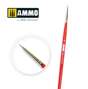 AMMO 0 Marta Kolinsky Brush