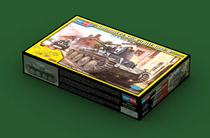 HOBBYBOSS (1/35) Tedesco Pz.Kpfw.  38(t) Ausf. B con interni completi