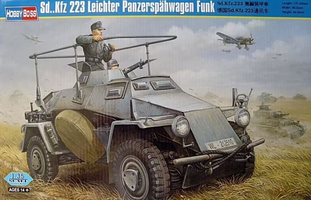 HOBBYBOSS (1/35) Sd.Kfz. 223 Leichter Panzerspähwagen Funk