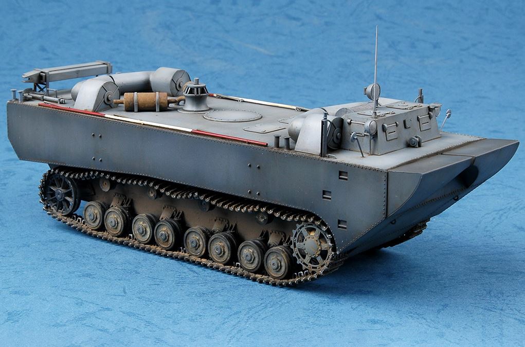 豊富なギフト 【新商品入荷!!】1/35 Land-Wasser-Schlepper 模型