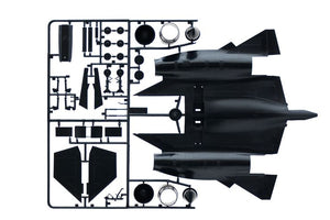 ITALERI (1/72) SR-71 Blackbird con drone