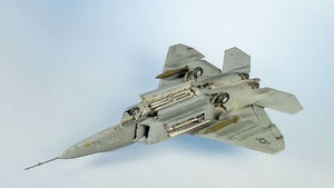 ITALERI (1/72) F-22 Raptor