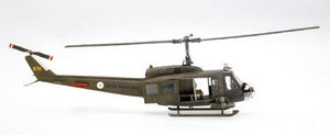 ITALERI (1/72) UH-1D "Slick"