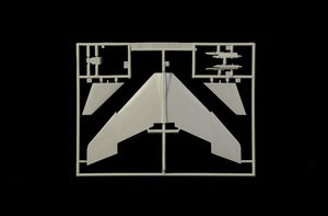 ITALERI (1/72) Vought F-8E Crusader