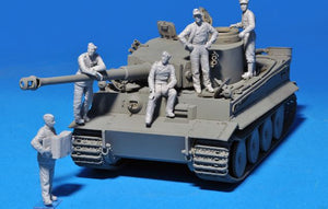 MINIART (1/35) German Tank Crew Normandy 1944