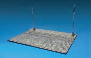 MINIART (1/35) Tratto stradale con le linee del tram