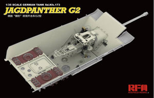 RYE FIELD MODEL (1/35) Jagdpanther G2 con interni completi &  collegamenti di binario funzionanti