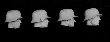ANDREA MINIATURES (1/32) 4 Cabezas alemanas con casco