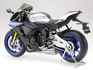 TAMIYA (1/12) Yamaha YZF-R1M