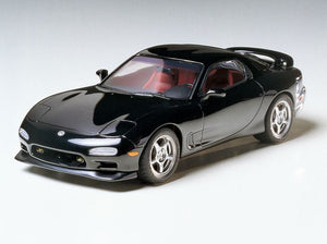 TAMIYA (1/24) Mazda RX-7 R1