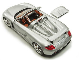 TAMIYA (1/24) Porsche Carrera GT