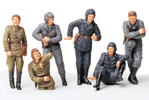 TAMIYA (1/35) Russian Army Tank Crew at Rest