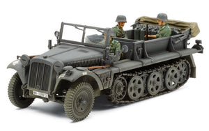 TAMIYA (1/35) German 18-Ton Heavy Half-Track FAMO