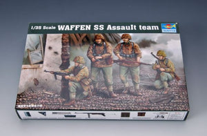 TRUMPETER (1/35) Waffen SS Assault Team