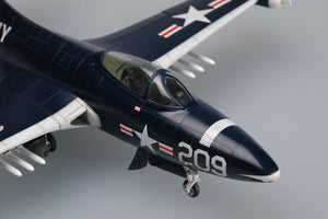 TRUMPETER (1/48) US.NAVY F9F-2 “PANTHER”