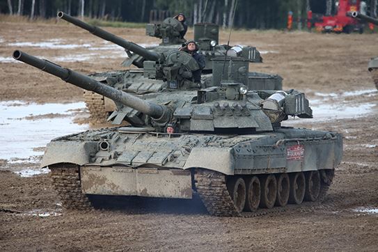 TRUMPETER (1/35) Russian T-80UE-1 MBT