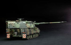 MENG (1/35) Panzerhaubitze 2000 German Self-Propelled Howitzer