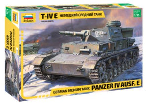 ZVEZDA (1/35) German Medium Tank Panzer IV Ausf.E