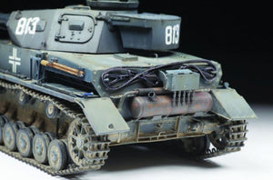 ZVEZDA (1/35) Carro armato medio tedesco Panzer IV Ausf.E