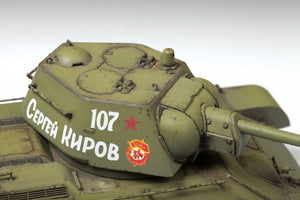 ZVEZDA (1/35) Soviet Medium Tank T-34/76 mod. 1942