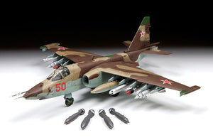 ZVEZDA (1/48) Soviet Attack Aircraft Su-25 "Frogfoot"