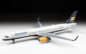 ZVEZDA (1/144) Boeing 757-200